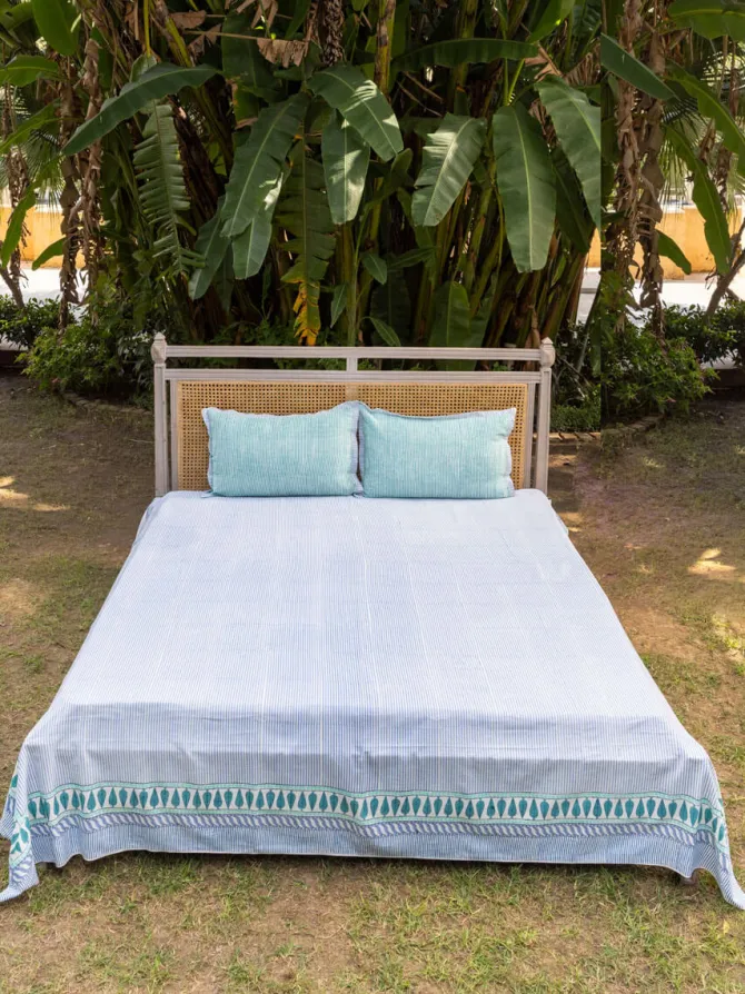 Aakar Block Printed Cotton Bedsheet