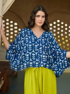 Ambar Poncho Top