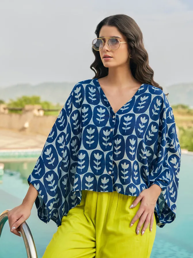 Ambar Poncho Top