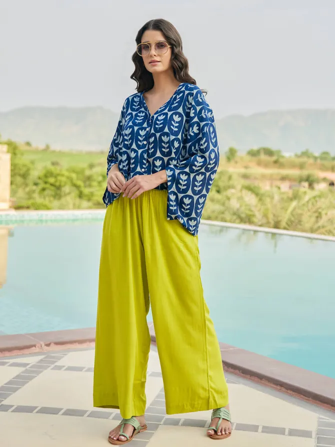 Ambar Poncho Top