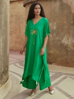 Baku Embroidered Kaftan Kurta