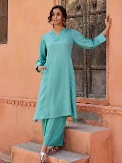 Bani Modal Kurta
