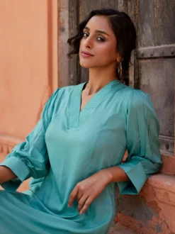Bani Modal Kurta