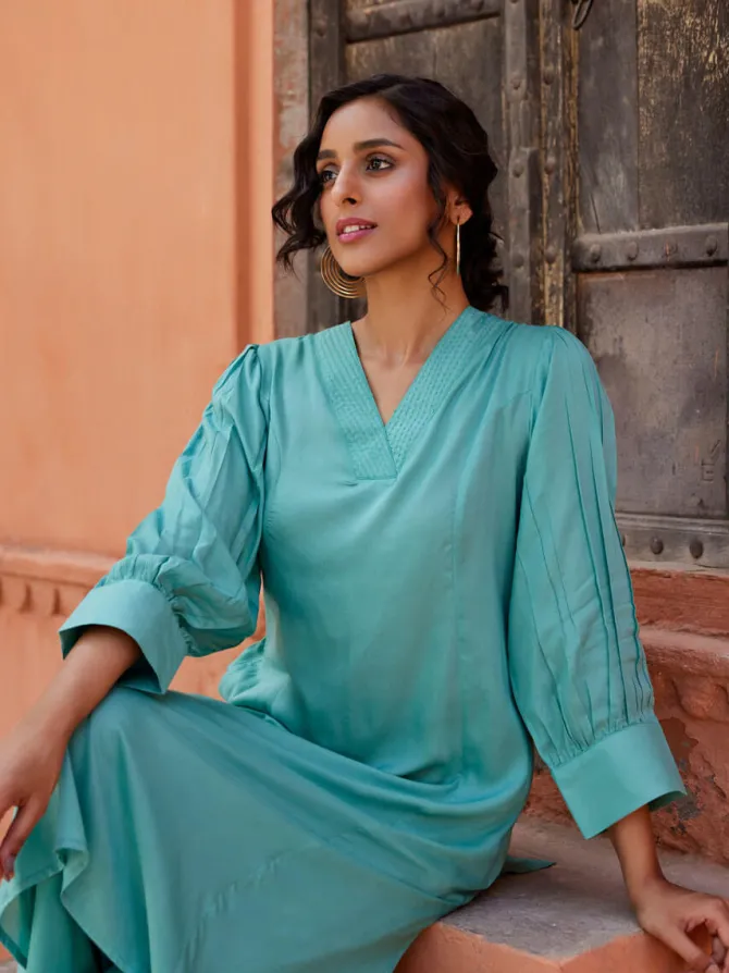 Bani Modal Kurta