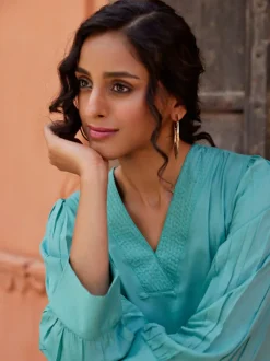 Bani Modal Kurta