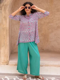 Bhavya Floral Printed Slub Shirt