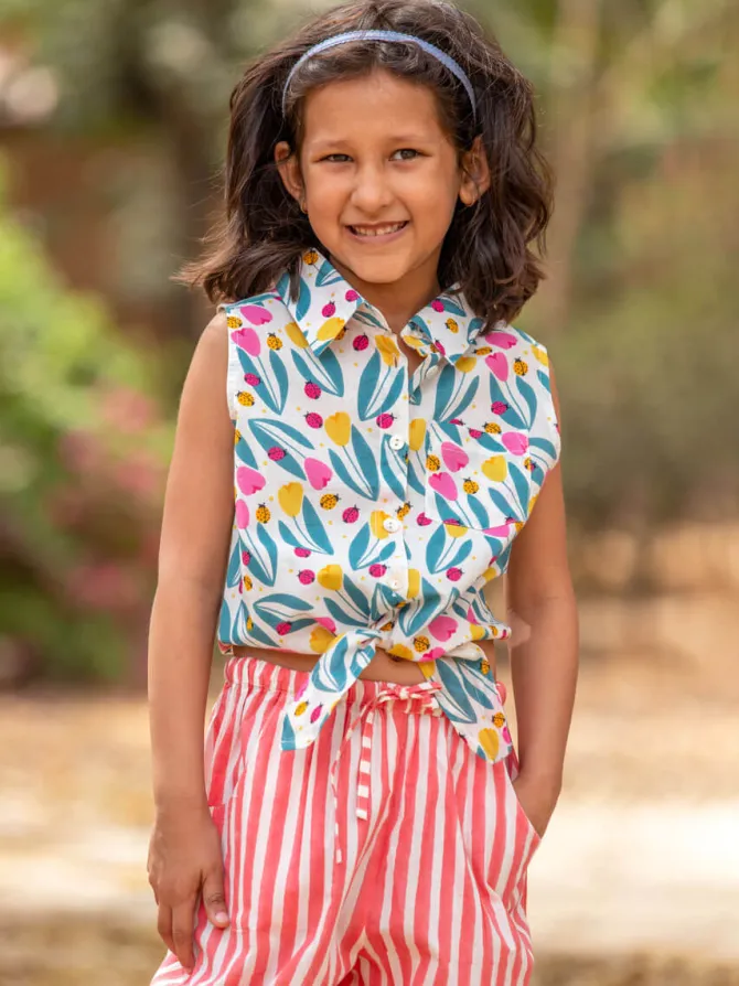 Confetti Sleeveless Tip-up Top