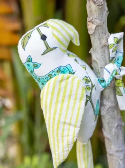 Mithhu Raja Curtain Tie Back/Plush Toy