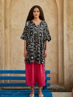 Mosaic Oversized Long Shirt