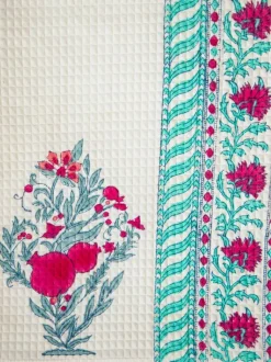 Pinar Block Printed Waffle Bath Towel