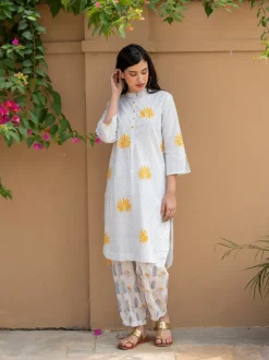 Ruhi Block Printed Cotton Mid Length Kurta