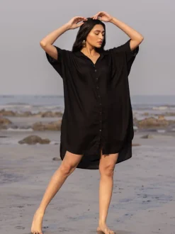 Sajdaa Black Oversized Asymmetrical Long Shirt
