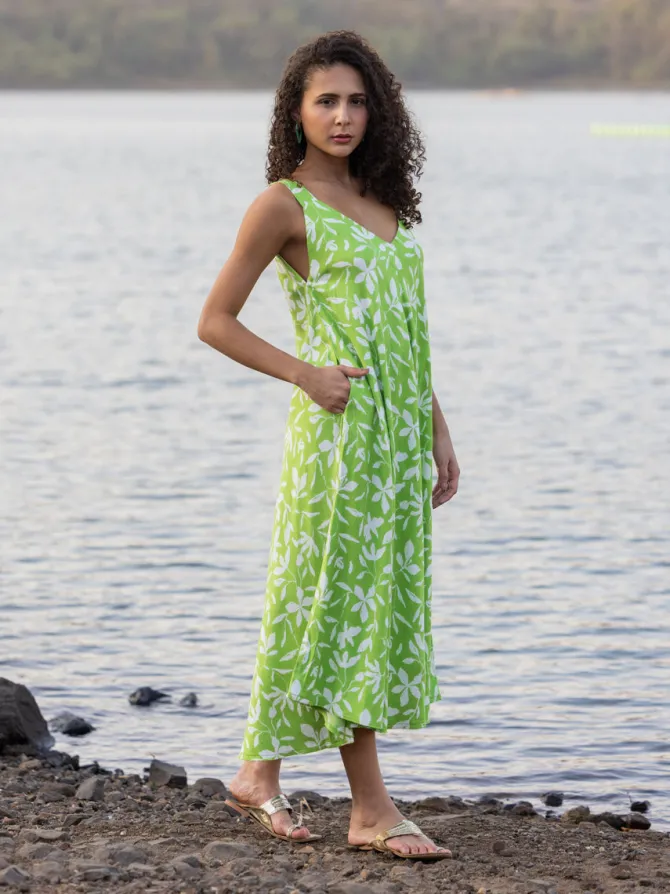 Sakura Sleeveless Twill Dress