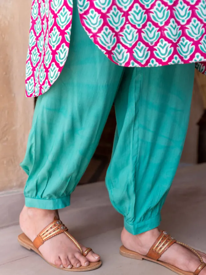 Set of 2 - Gayatri Block Printed Kurta and Lantern Pants