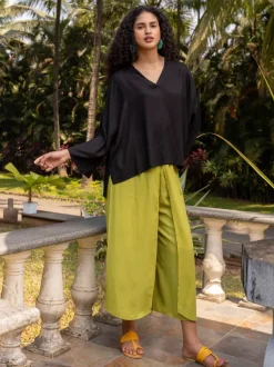 Set of 2 - Hannah Black Top and Wrap-Around Pants