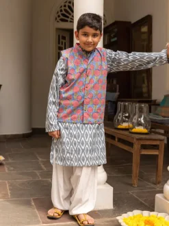 Set of 3 - Hrishi Organic Cotton Long Kurta with Jacket