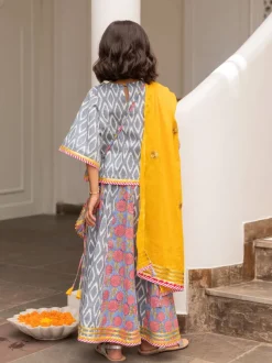 Set of 3 - Janki Kalidar Lehenga Set