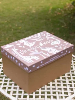 Set of 6 - Meadow Block Printed Bedding Set with Gift Box