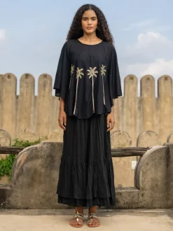 Set of 2 - Zahra Embroidered Poncho & Skirt Set
