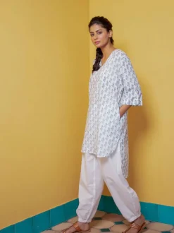 Solid Ivory Cotton Lantern Pants
