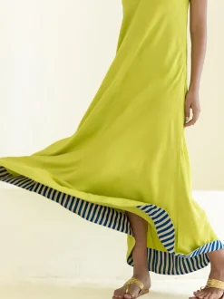 Sunny Sleeveless Dress