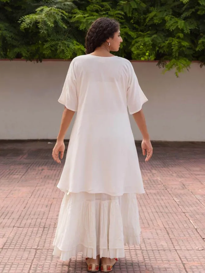 White Viscose Embroidered Kurta